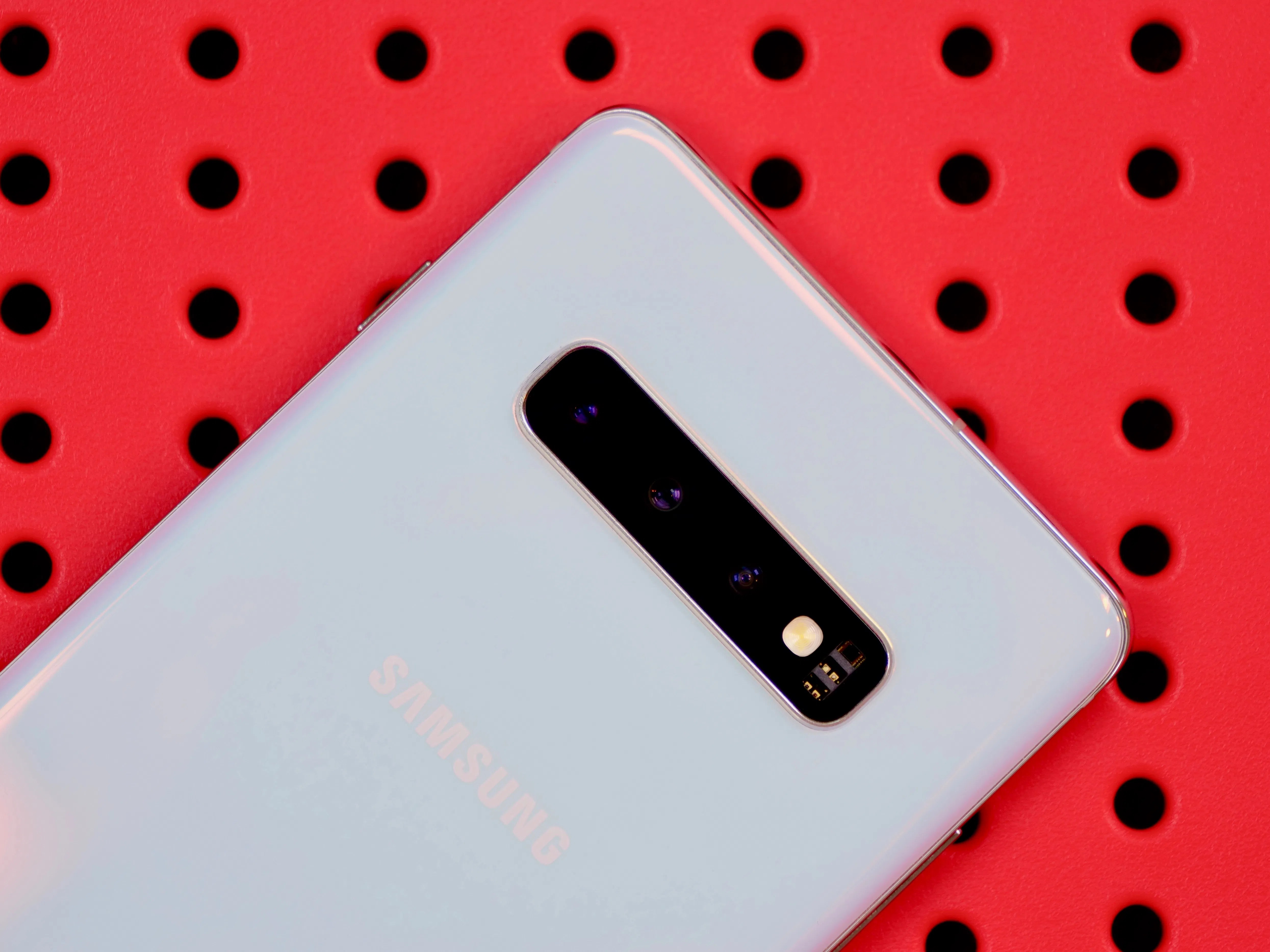 Samsung Galaxy S10 Plus Review Milestone Before The Next Phase Unfolds